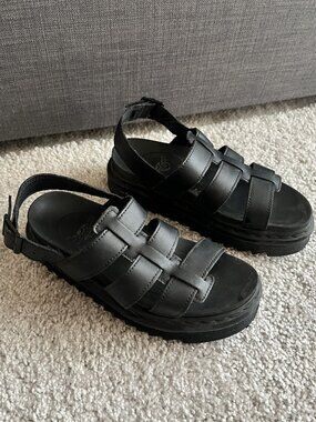 Dr. Martens Yelena Air Wave Leather Sandals Black Platform Women's Size 6